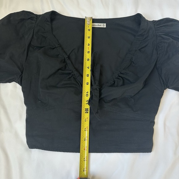 Abercrombie & Fitch Puff Sleeve‎ Crop Small Black Tie Front Cottage Peasant Top - Picture 6 of 7
